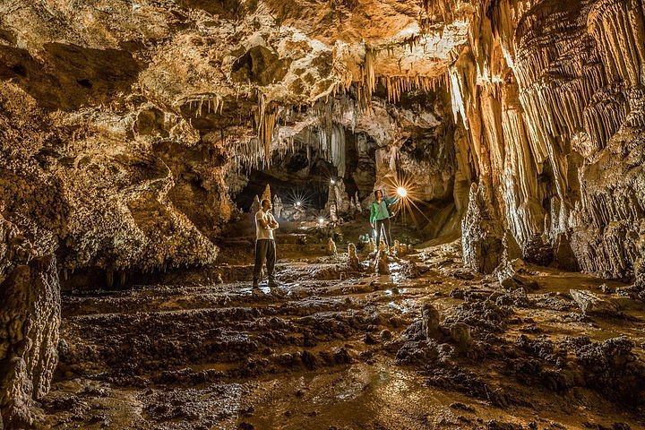 Lipa cave